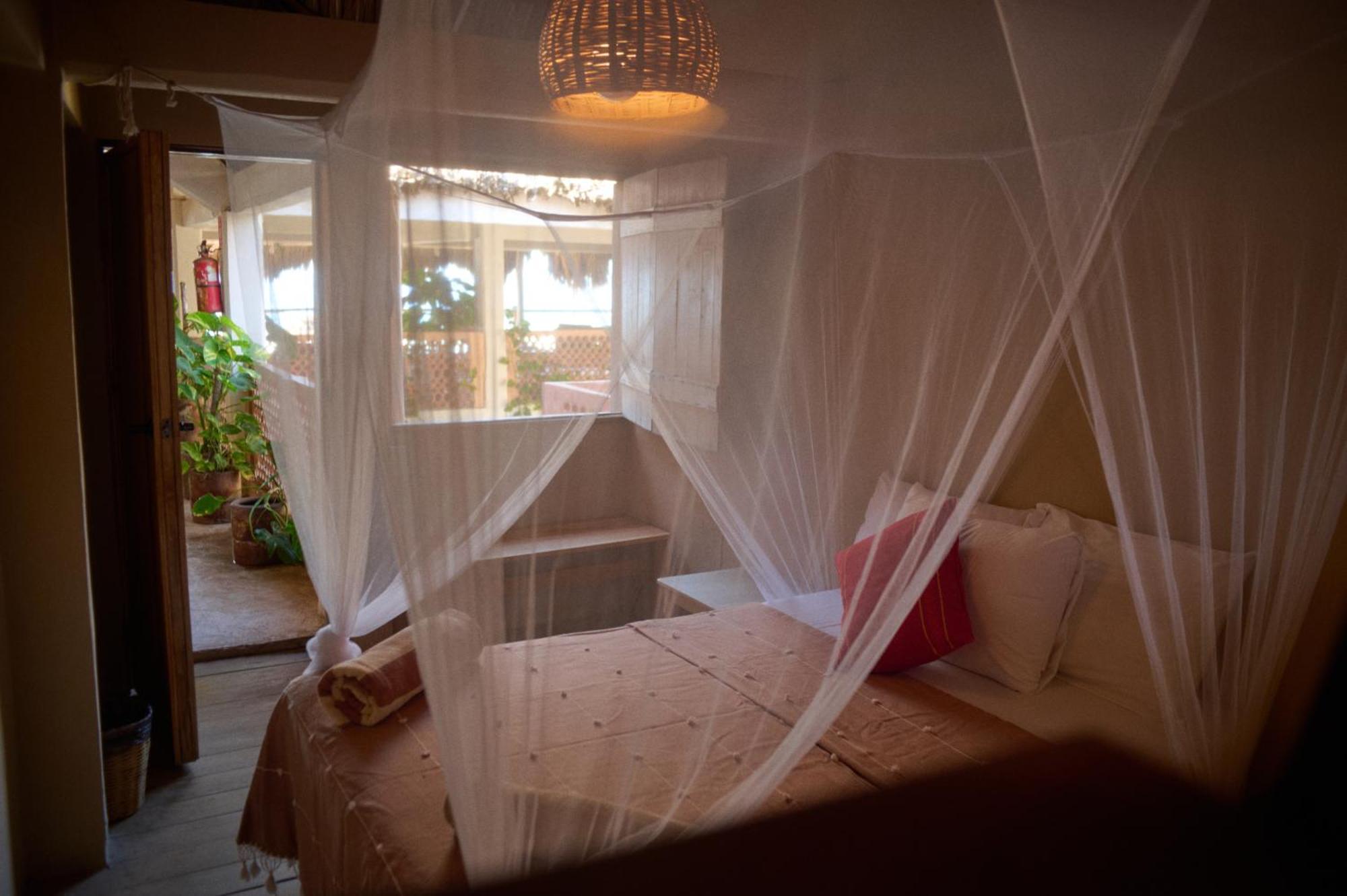 Sebastian De Los Milagros Zipolite Cameră foto