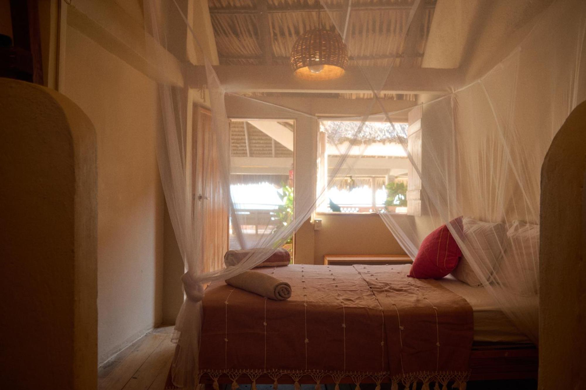 Sebastian De Los Milagros Zipolite Cameră foto